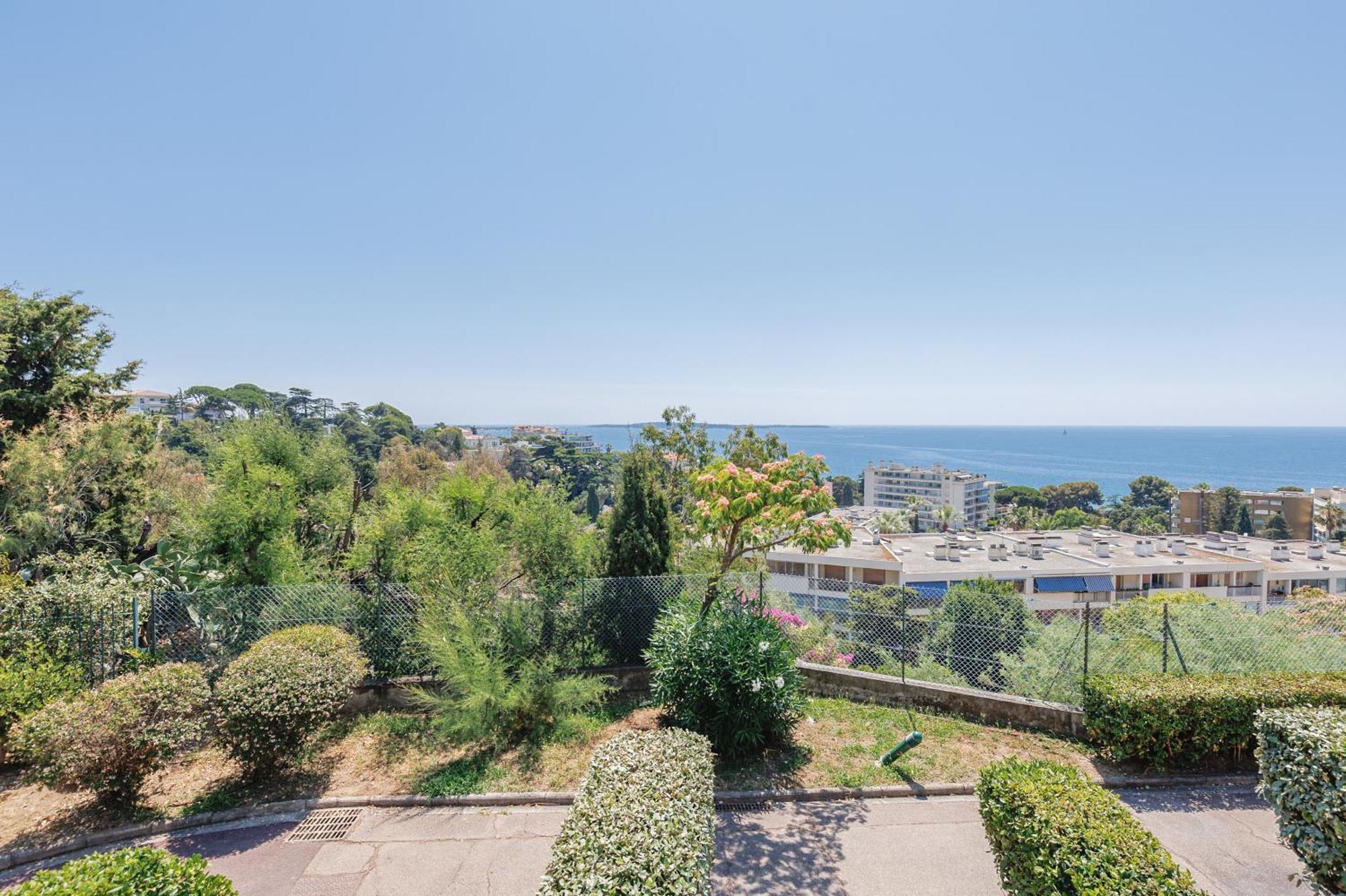 - Vue Avec Piscine, Clim & Parking - 10 Min De La Croisette - Fragonard